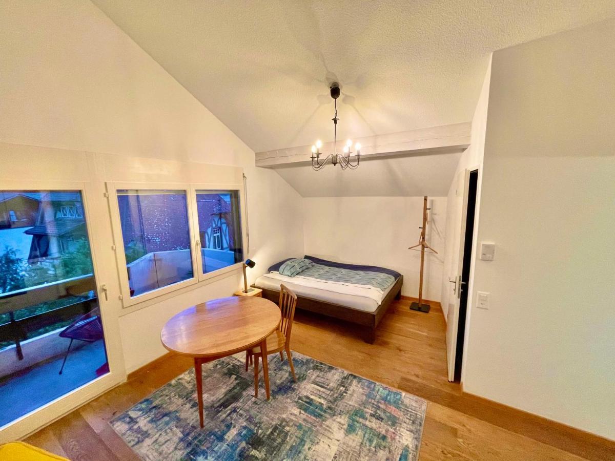 Studio Bahnhof Spiez Apartamento Exterior foto